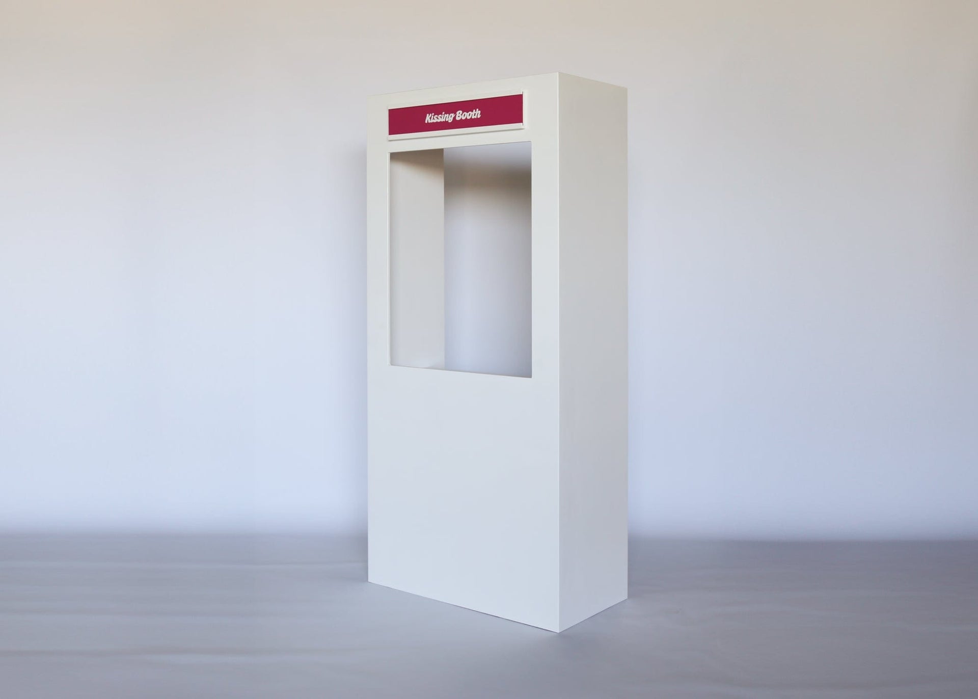 KISSING Booth (SOLID UNIT)