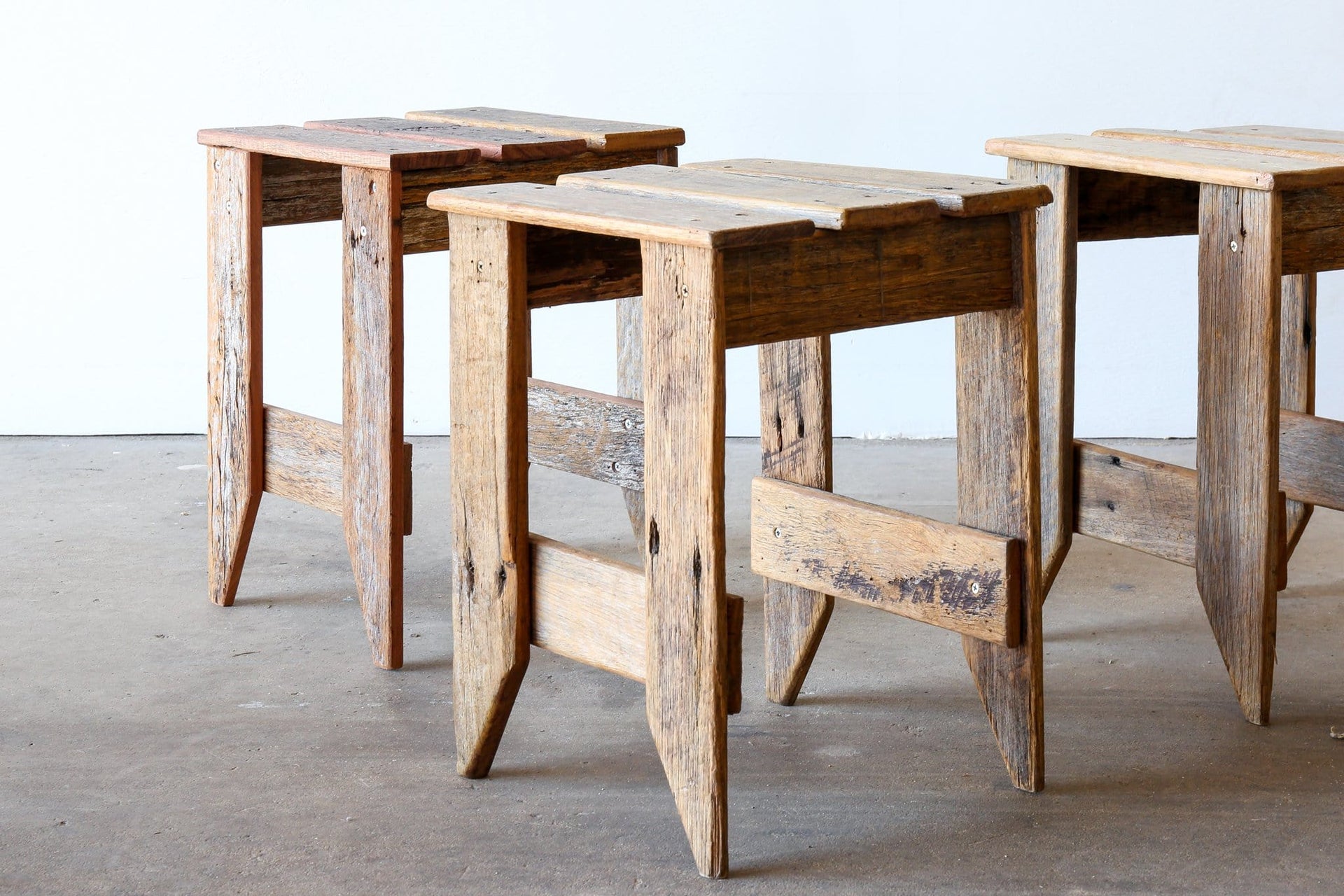 SMALL JAMAUL Stool