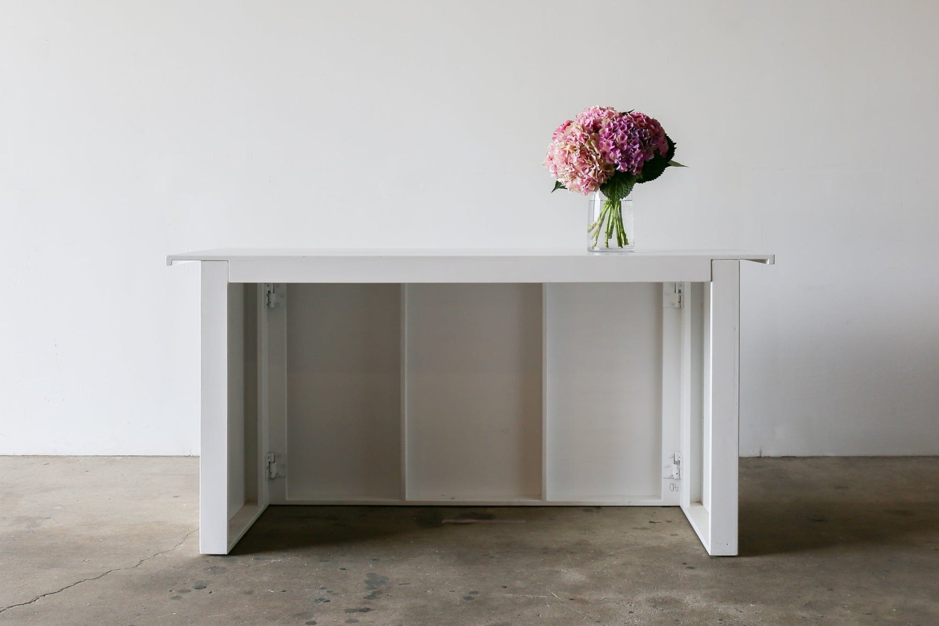 CLASSIC BLOCK BAR - WHITE (FLAT PACK)