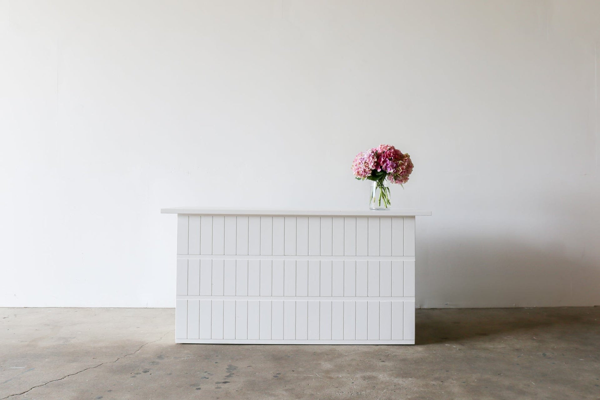 CLASSIC BLOCK BAR - WHITE (FLAT PACK)