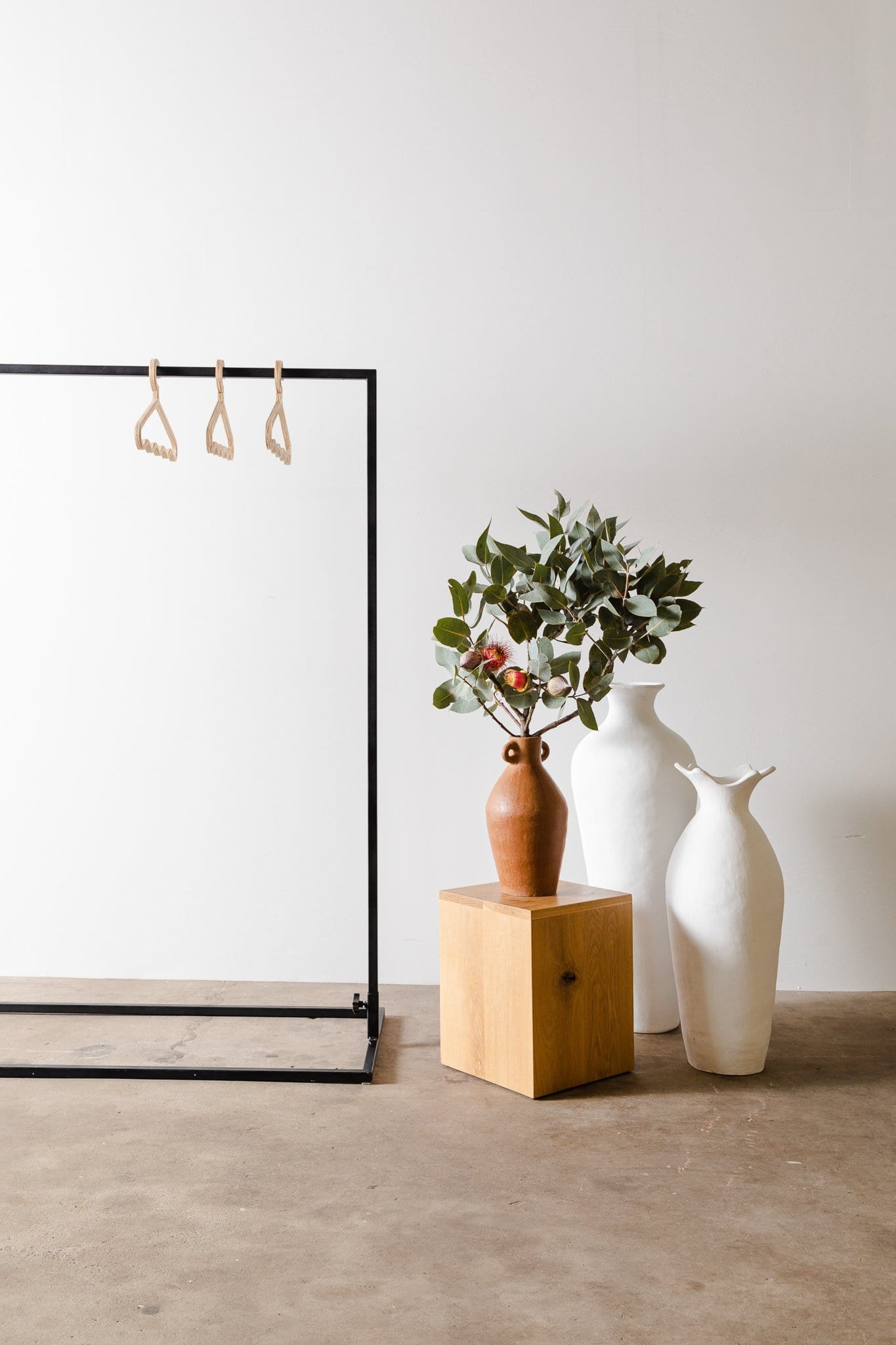 STRAIGHT LINE Hanger